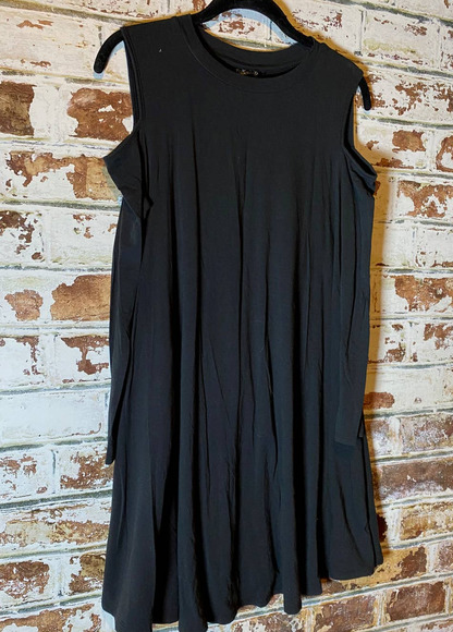 TOPSHOP Modal & Cotton Cold Shoulder Knit Shift Swing Dress - Picture 2 of 12